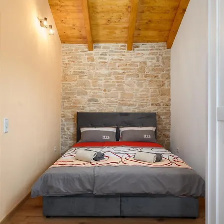 Casa Simona Holiday home *
